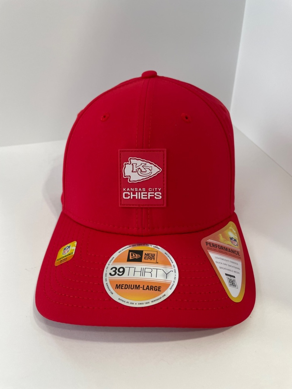 New Era Chiefs Sideline 2025 Red 39THIRTY Stretch Fit Hat NWT